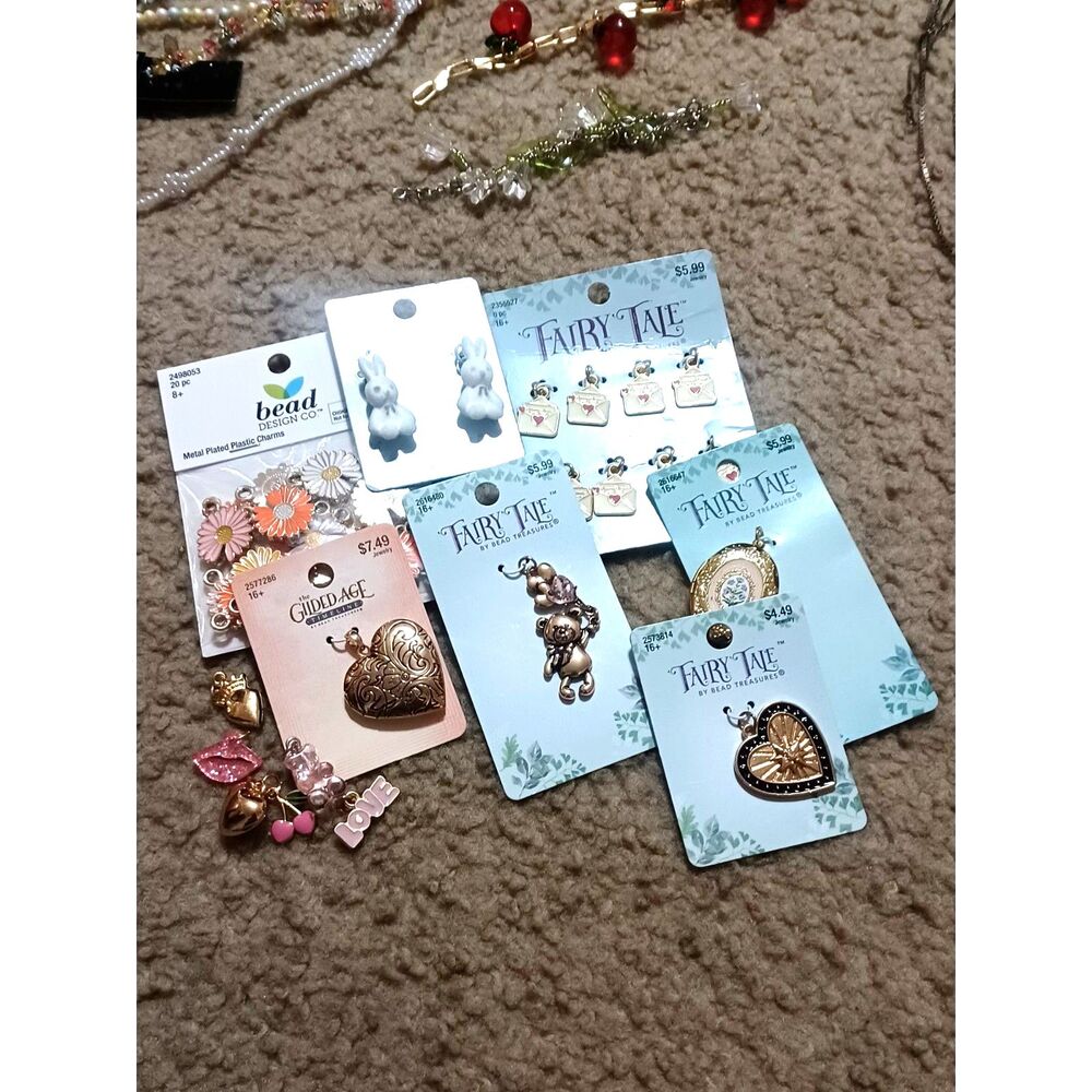 Huge Bulk Jewelry Craft Lot - Beads, Chains, Findings (NWT/NWOT/EUC) - Picture 12 of 12